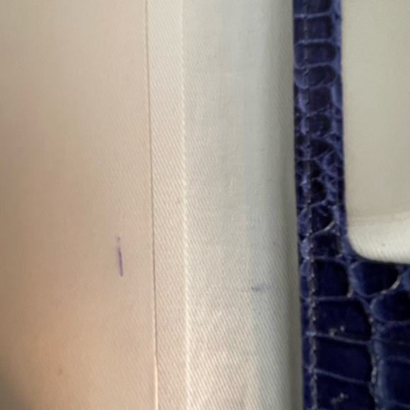 Crocodile Pattern Checkbook Wallet Case - Picture 5 of 5